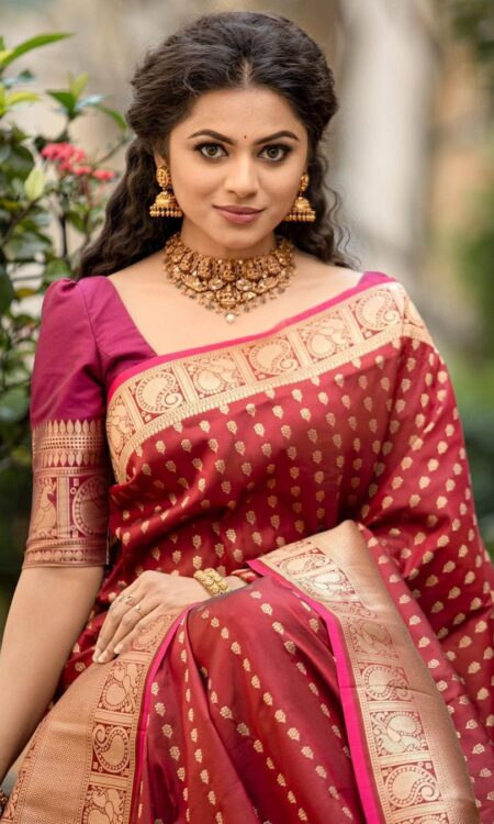 Maroon Pure Soft Semi-Silk Saree with Attractive Blouse Piece Weaved with Copper Zari