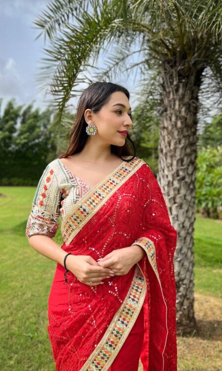 Graceful Lucknowi Chikankari Pure Fox Georgette Saree with Sequence Work